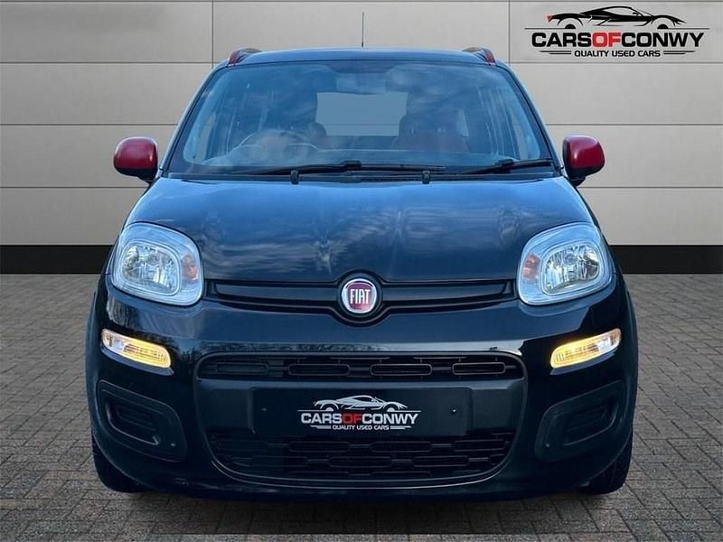 Used Fiat Panda Easy 69 HP (50 kW) 2015 Black Hatchback