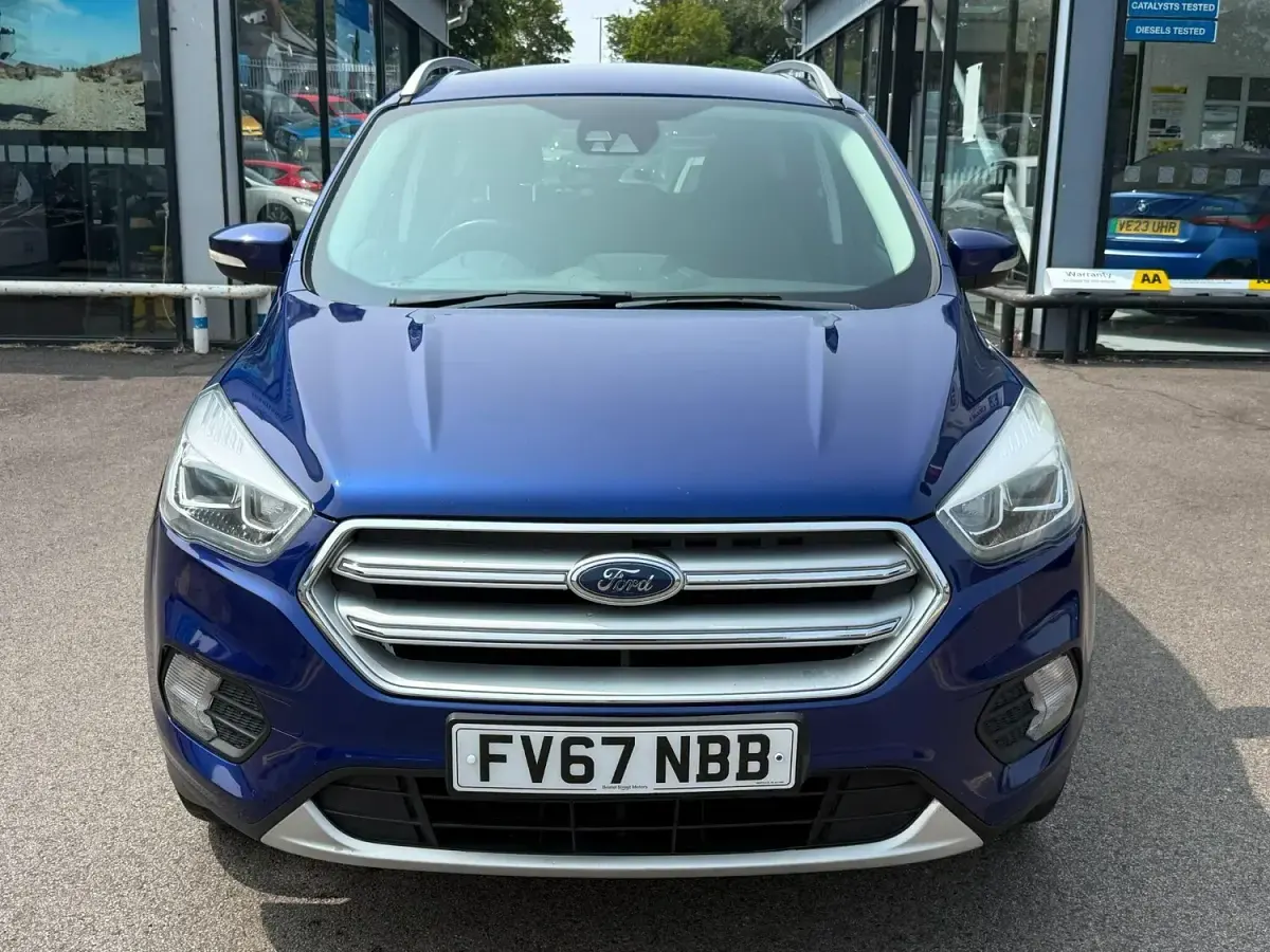 Used Ford Kuga Titanium 120 HP (88 kW) 2017 Blue SUV