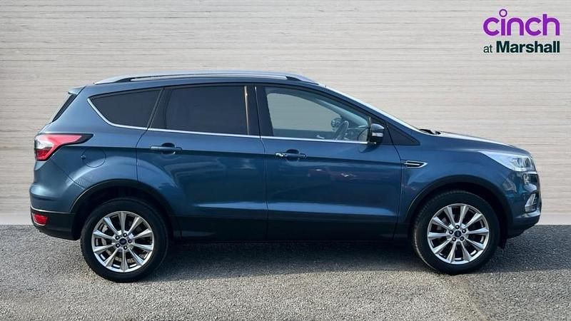 Used Ford Kuga Titanium 150 HP (110 kW) 2019 Blue SUV