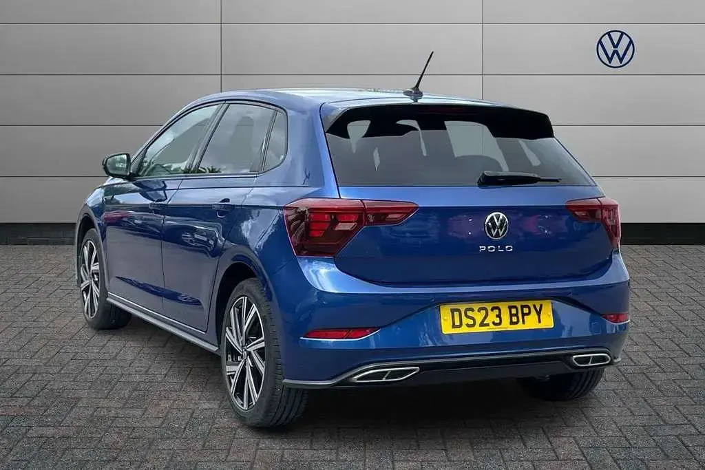 Used VW Polo R-line 95 HP (69 kW) 2023 Blue Hatchback