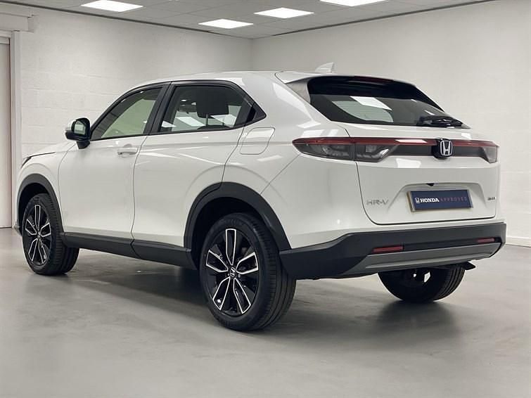 Used Honda HR-V Elegance 152 HP (111 kW) 2022 White SUV