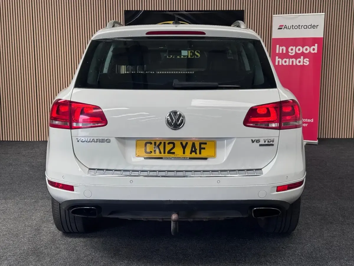 Used VW Touareg SE 245 HP (180 kW) 2012 White SUV