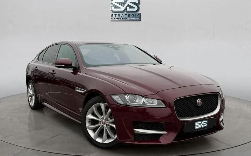 Used 2020 Jaguar XF R-Sport Sedan | £11,790 (Fair price) - Image 1/3