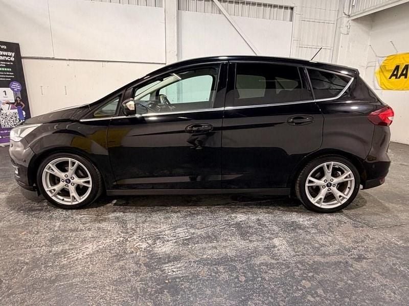 Usado Ford C-MAX Titanium X 125 HP (91 kW) 2017 Preto Monovolume
