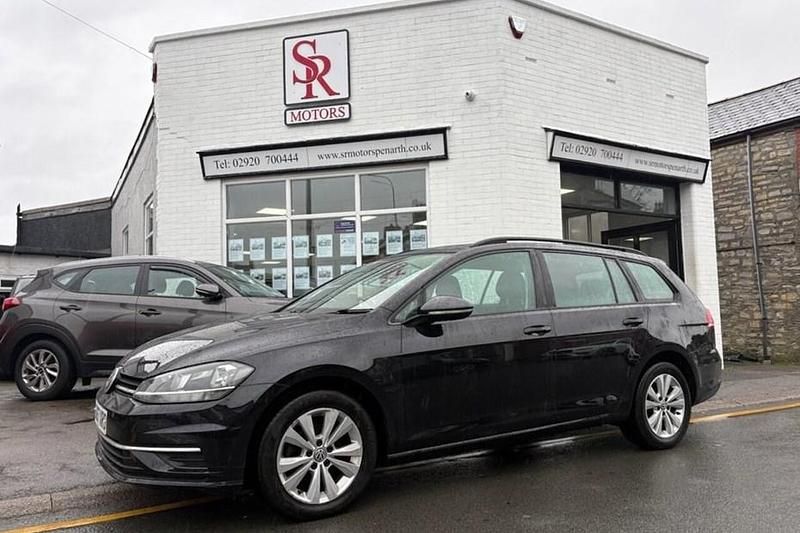 Black Used 2017 VW Golf VII SE Estate | £10,495 (Fair price) - Image 1/1