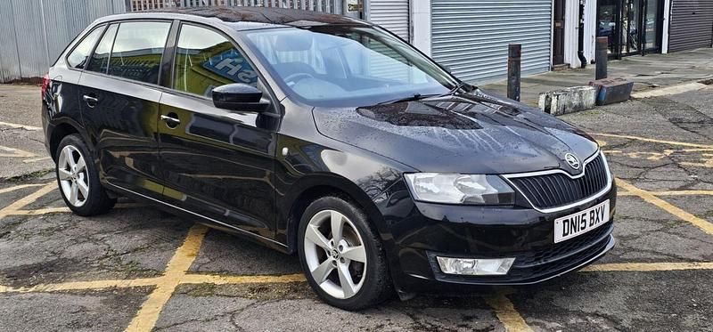 Black Used 2015 Skoda Rapid SE Hatchback | £4,595 (Good price) - Image 1/4