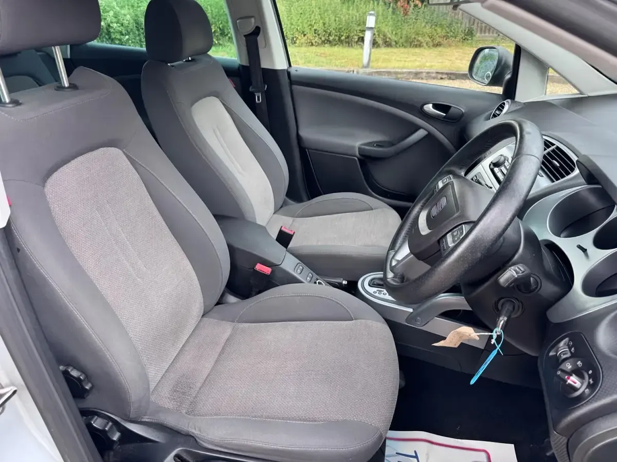 Used Seat Altea SE 105 HP (77 kW) 2011 Silver MPV