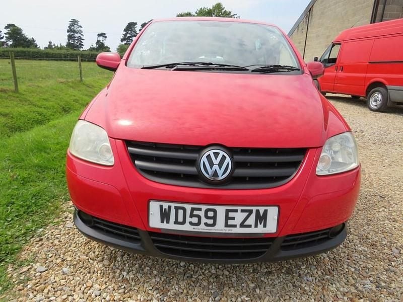 Used VW Fox 55 HP (40 kW) 2010 Red Hatchback