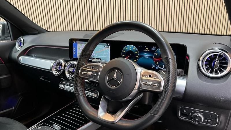 Used Mercedes GLB200 AMG Line Premium 163 HP (119 kW) 2022 Grey SUV