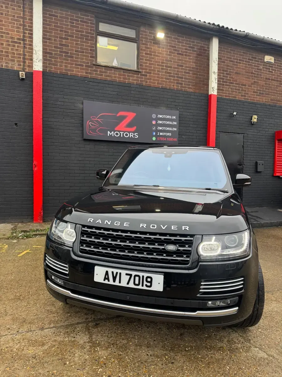 Używany Land Rover Range Rover Autobiography 306 KM (225 kW) 2017 Czarny SUV
