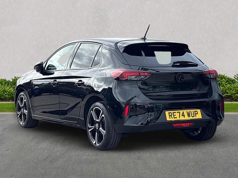 Second-hand Vauxhall Corsa S 75 CP (55 kW) 2024 Negru Hatchback