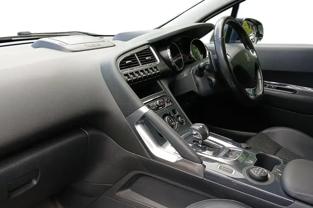 Usado Peugeot 3008 Allure 200 HP (147 kW) 2014 Branco Carrinha