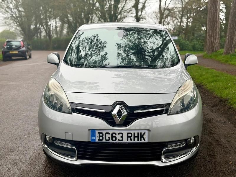 Used Renault Scénic III Dynamique 110 HP (80 kW) 2013 Silver MPV