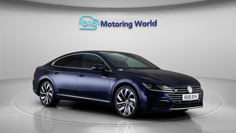 Used VW Arteon R-line 187 HP (137 kW) 2018 Blue Hatchback