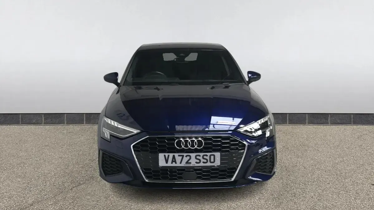 Used Audi A3 Comfort 110 HP (80 kW) 2022 Blue Sedan