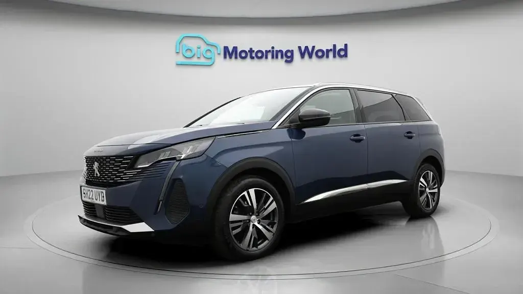 Used Peugeot 5008 Allure 131 HP (96 kW) 2022 Blue SUV