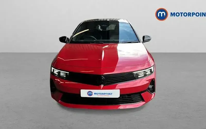 Used Vauxhall Astra Ultimate 131 HP (96 kW) 2026 Hatchback