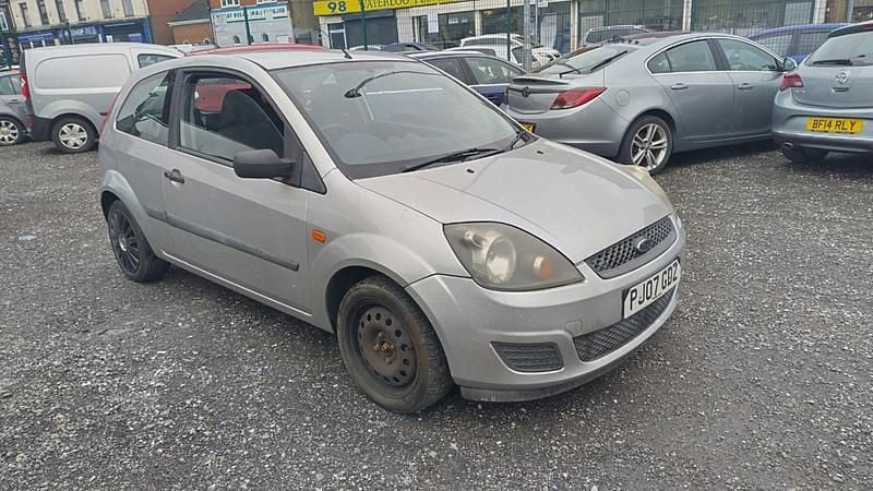 Used Ford Fiesta Style 2007 Silver Hatchback