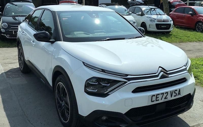 White Used 2022 Citroën C4 PureTech Hatchback | £14,995 (Fair price) - Image 1/1