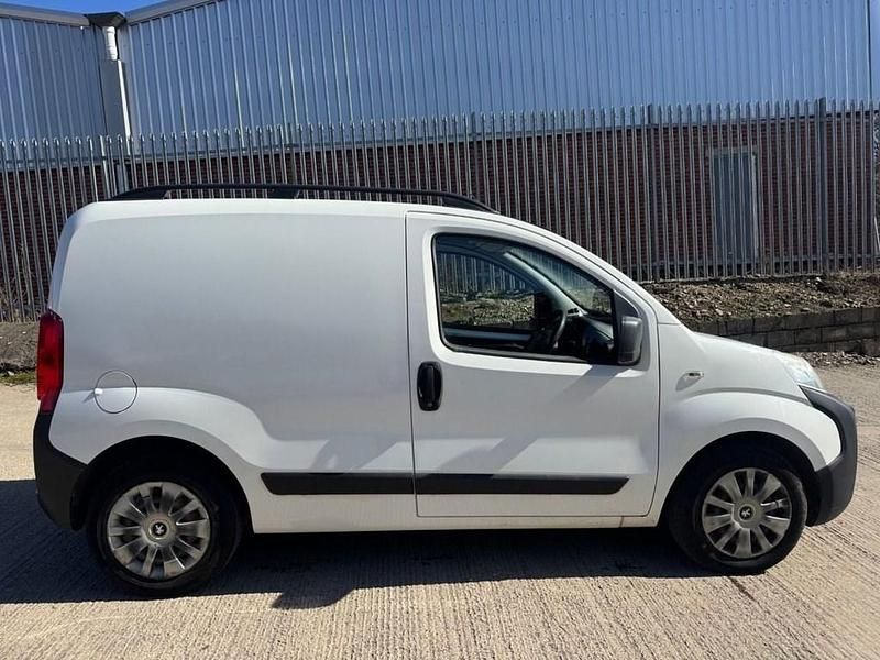 Used Peugeot Bipper 75 HP (55 kW) 2015 White MPV