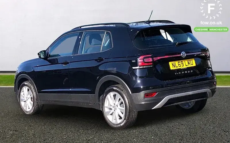 Used VW T-Cross SE 95 HP (69 kW) 2019 Black SUV