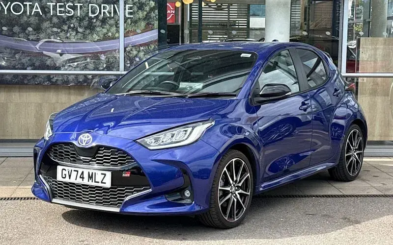Used Toyota Yaris Hybrid Sport 131 HP (96 kW) 2026 Hatchback