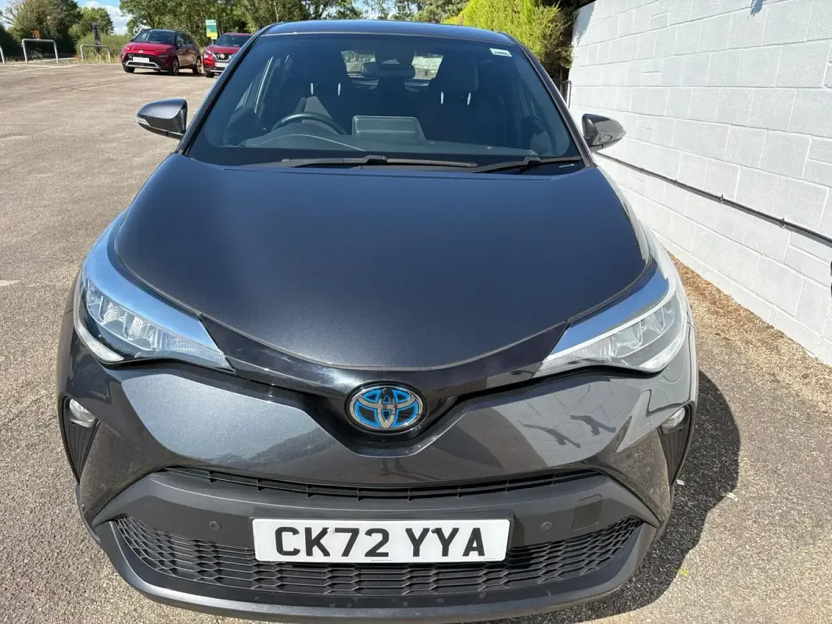 Used Toyota C-HR 122 HP (89 kW) 2022 Grey SUV