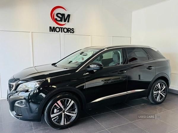 Black Used 2019 Peugeot 3008 Allure Hatchback | £12,395 (A bit pricey) - Image 1/4