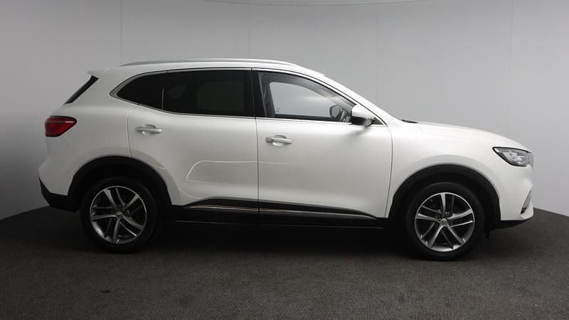 Used MG HS Exclusive 162 HP (119 kW) 2023 White SUV