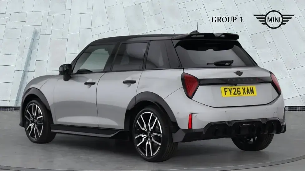 Used Mini Cooper S Hatch 201 HP (147 kW) 2026 Silver Hatchback