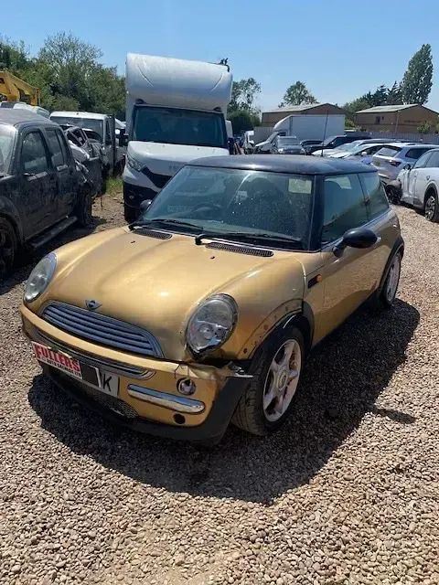 Used Mini Cooper Hatch 2003 Gold Hatchback