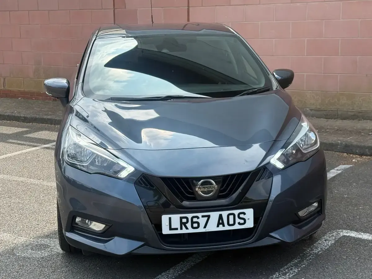 Used Nissan Micra N-Connecta 90 HP (66 kW) 2017 Grey Hatchback