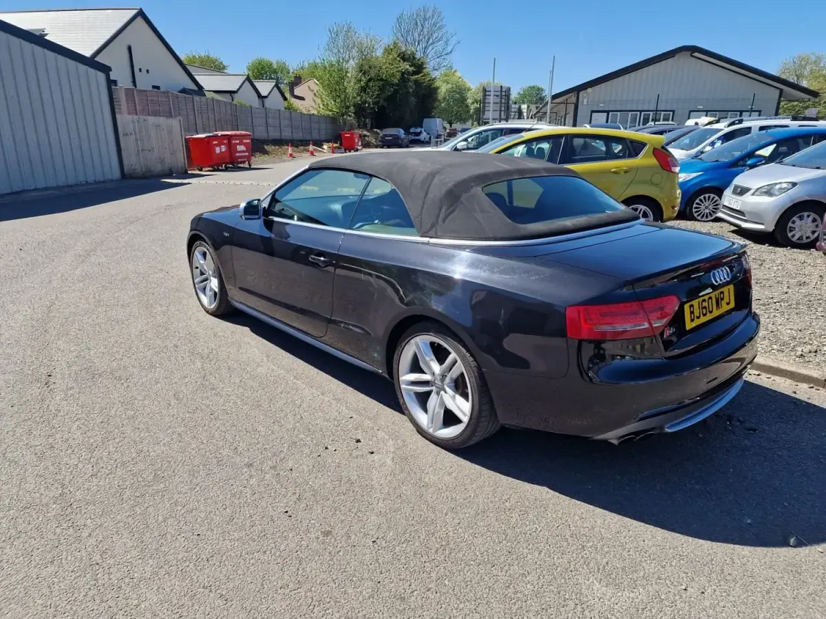 Begagnad Audi A5 Cabriolet Premium 272 HK (200 kW) 2011 Svart Cab