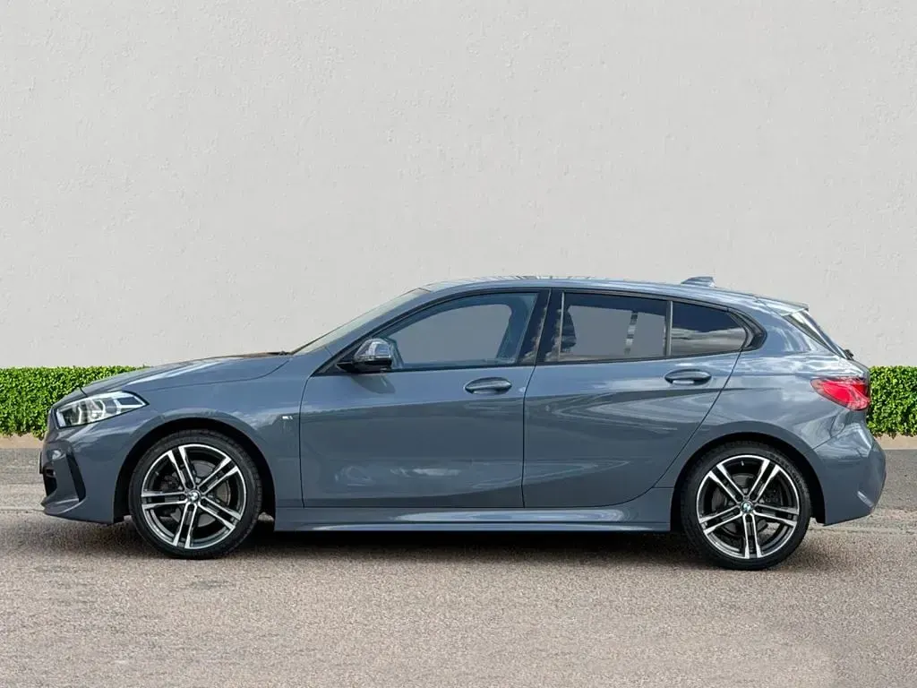 Used BMW 118 M Sport 136 HP (100 kW) 2021 Grey Hatchback