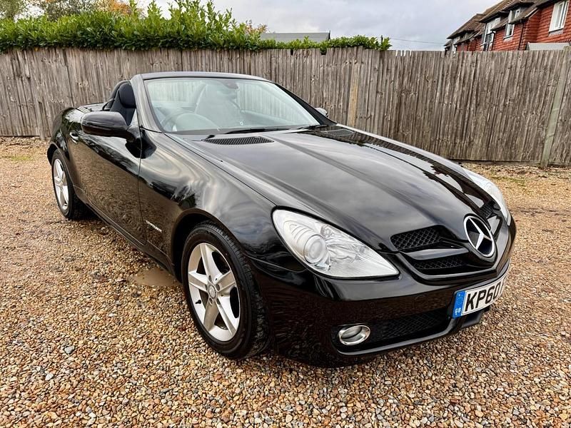 Black Used 2010 Mercedes SLK200 Cabriolet | £6,990 (Fair price) - Image 1/4