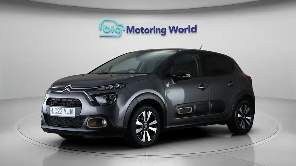 Usado Citroën C3 PureTech 83 HP (61 kW) 2023 Cinzento Citadino