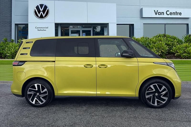 Used VW ID. Buzz Pro 210 kW (286 HP) 2025 Yellow MPV