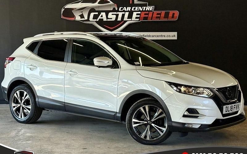 Used Nissan Qashqai N-Connecta 110 HP (80 kW) 2018 White SUV