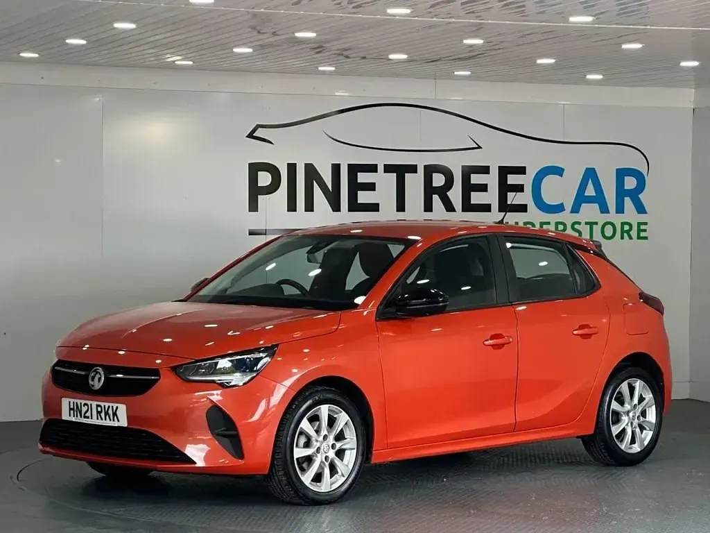 Begagnad Vauxhall Corsa 75 HK (55 kW) 2021 Orange Halvkombi