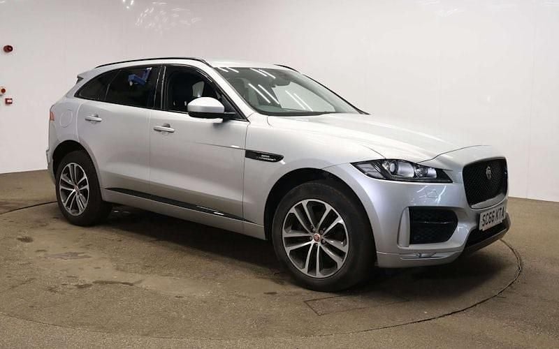 Second-hand Jaguar F-Pace R-Sport 179 CP (131 kW) 2018 SUV