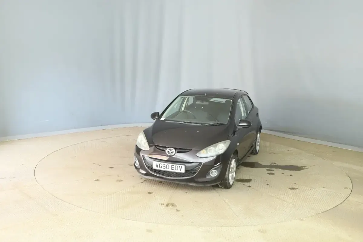 Used Mazda 2 2010 Maroon Hatchback
