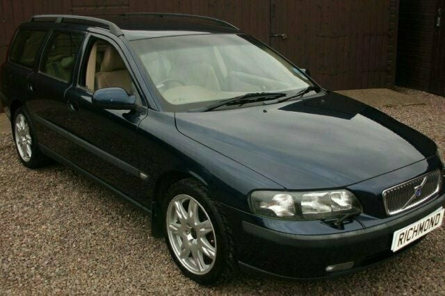 Used Volvo V70 163 HP (119 kW) 2002 Estate