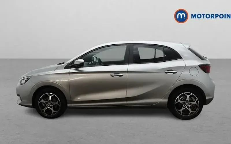 Usado MG MG3 Trophy 194 HP (142 kW) 2025 Prateado Citadino