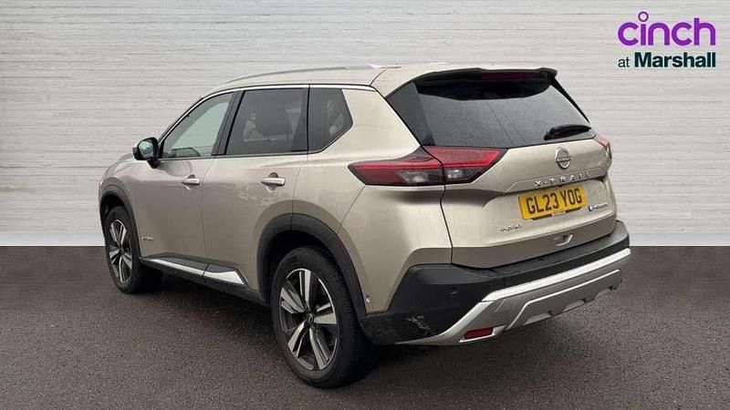 Used Nissan X-Trail Tekna 213 HP (156 kW) 2023 Silver SUV