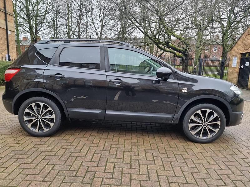 Used Nissan Qashqai 360º 117 HP (86 kW) 2013 Black SUV
