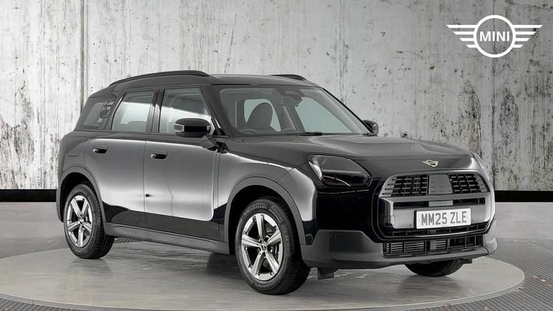 Used Mini Countryman Classic 168 HP (123 kW) 2025 Black SUV