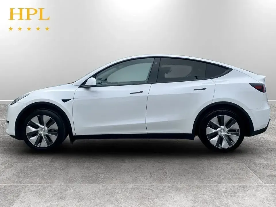 Used Tesla Model Y Long Range AWD 378 kW (514 HP) 2023 White SUV