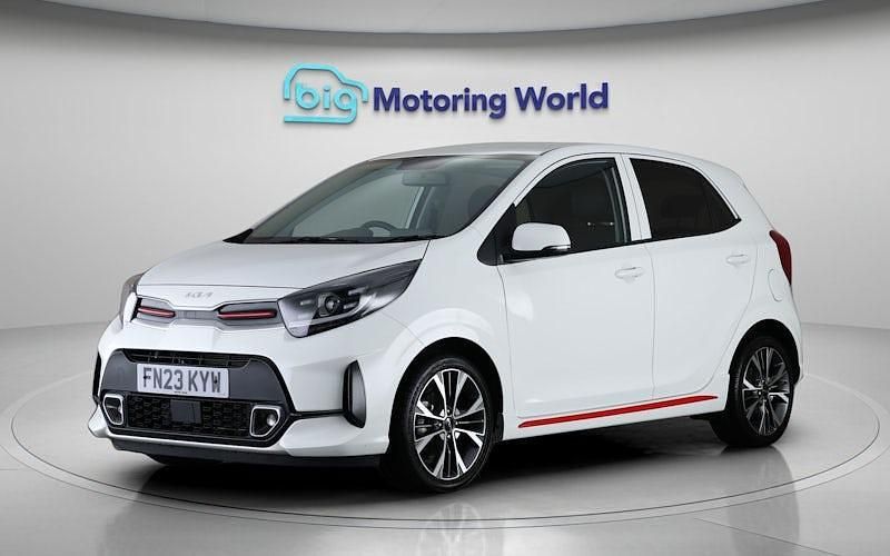 Used Kia Picanto GT-Line 67 HP (49 kW) 2023 White Hatchback