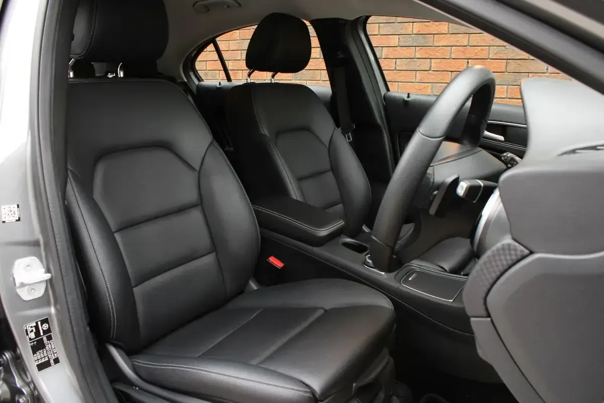 Used Mercedes A180 Executive 109 HP (80 kW) 2016 Grey Hatchback