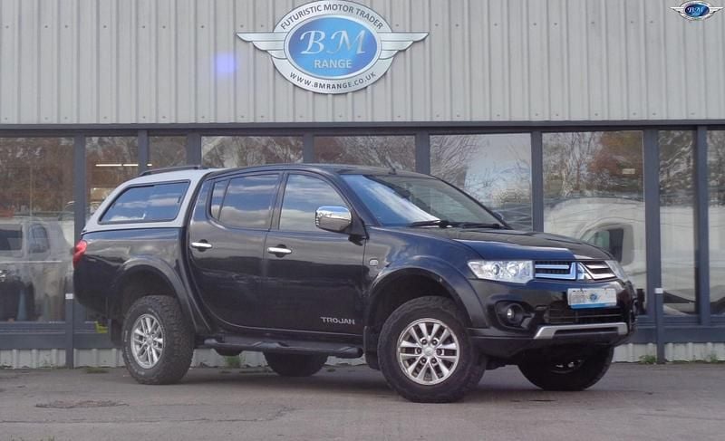 Black Used 2014 Mitsubishi L200 Pickup | £5,500 (Super price) - Image 1/4